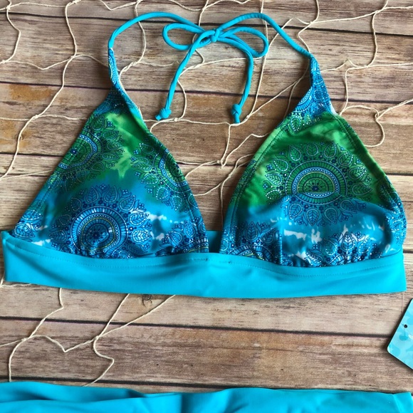 ✨HOST PICK✨ No Boundaries Paisley Tye Dye Bikini - Picture 2 of 8